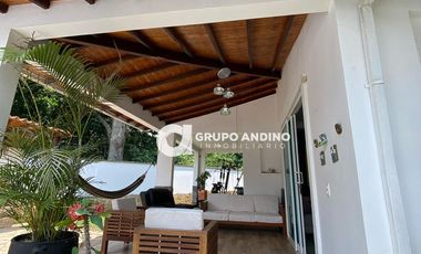 Se Vende Casa en el Conjunto Lomas del Campestre - Piedecuesta