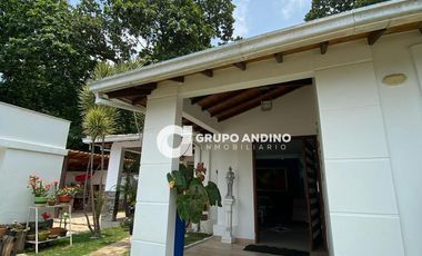 Se Vende Casa en el Conjunto Lomas del Campestre - Piedecuesta