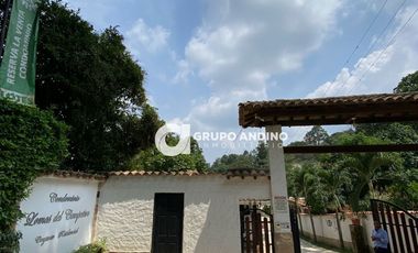Se Vende Casa en el Conjunto Lomas del Campestre - Piedecuesta