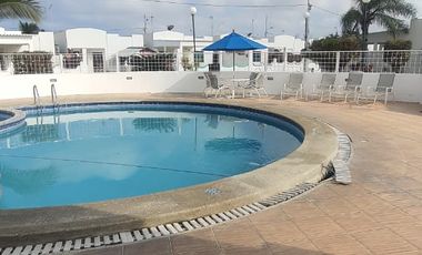 En alquiler casa en Ciudad Punta Carnero para feriados Noviembre, navidad y fin de año