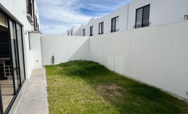 Renta de casa en condominio en Juriquilla