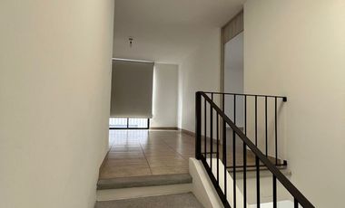 Renta de casa en condominio en Juriquilla