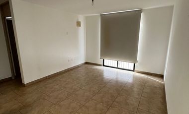 Renta de casa en condominio en Juriquilla