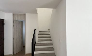 Renta de casa en condominio en Juriquilla