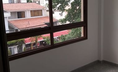 ALQUILER DEPARTAMENTO 1ER PISO EN KENNEDY NORTE (VIVI)