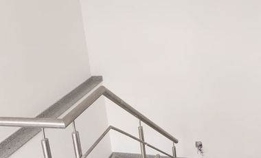 ALQUILER DEPARTAMENTO 1ER PISO EN KENNEDY NORTE (VIVI)