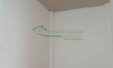 EN RICAURTE-CUNDINAMARCA Vendemos casa de tres pisos