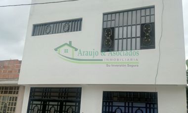 EN RICAURTE-CUNDINAMARCA Vendemos casa de tres pisos