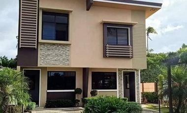 FOR SALE NEAR TAGAYTAY HOUSE AND LOT IN SABELLA VILLAGE