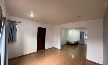 CASA EN RENTA EN LA HERRADURA.