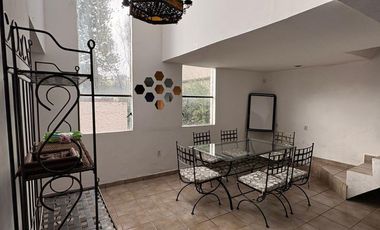 CASA EN RENTA EN LA HERRADURA.