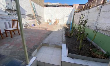 Venta amplia casa 10 dormitorios regularizada a pasos del centro, Antofagasta