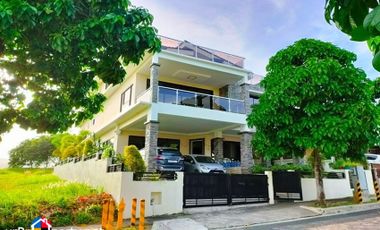 for sale fully furnished 3 storey house with 6 bedroom inside pristina north talamban cebu city