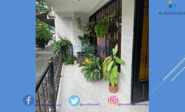 ¡¡SE VENDE CASA RENTABLE DE DOS PISOS CON UNA EXCELENTE UBICACION!!SECTOR ROCHELA