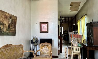 Below Market Value:  Pre-owned 3-storey split-type house in Rizal Village Alabang Muntinlupa