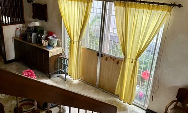 Below Market Value:  Pre-owned 3-storey split-type house in Rizal Village Alabang Muntinlupa