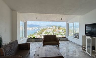 REMATE CASA EN LAS BRISAS VENTA