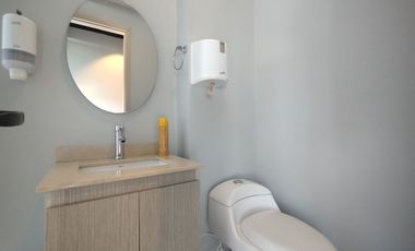 Oficina en arriendo en Alto Prado.