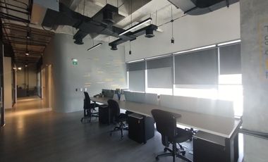 Oficina en arriendo en Alto Prado.