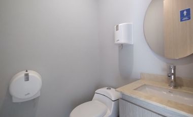 Oficina en arriendo en Alto Prado.