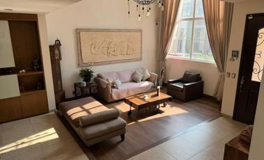 CASA AMUEBLADA EN METEPEC