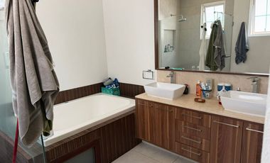 CASA AMUEBLADA EN METEPEC
