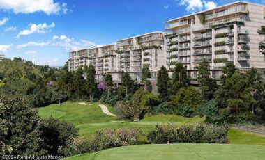 En venta departamento tipo Penthouse en Huixquilucan Bosque Real E.M 24-2854MCE