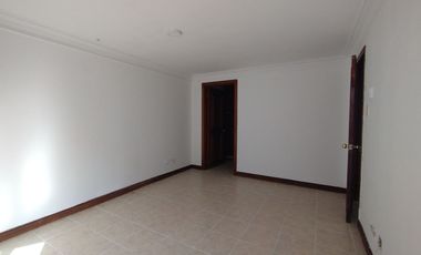 Apartamento en arriendo en Alto Prado.