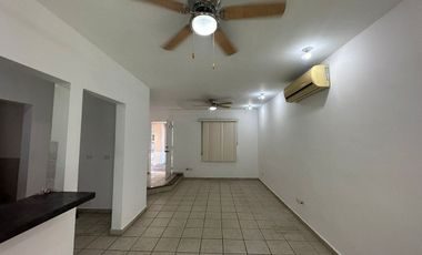 RENTA Casa Amueblada en Colonia Privada de Monterrey