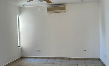 RENTA Casa Amueblada en Colonia Privada de Monterrey