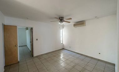RENTA Casa Amueblada en Colonia Privada de Monterrey