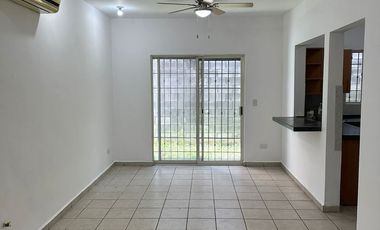 RENTA Casa Amueblada en Colonia Privada de Monterrey