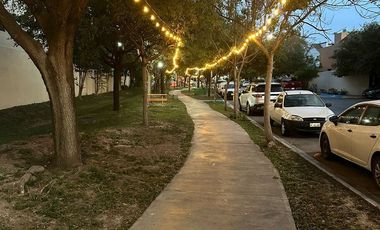 RENTA Casa Amueblada en Colonia Privada de Monterrey