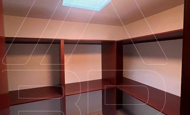 RESIDENCIA IMPECABLE EN RENTA EN COTO CHAPALITA