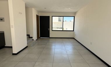 CASA EN VENTA ZONA SUR