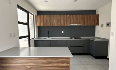 CASA EN VENTA ZONA SUR