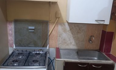 En renta Suite, sin amoblar , en Urdesa central, en Guayaquil..