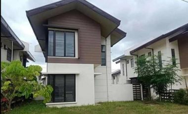 FOR SALE HOUSE AND LOT 3 BEDROOM 2 STOREY HOUSE IN NARRA PARK BUHANGIN (DOWNTOWN AREA)