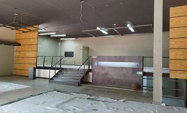 PR17087 Loca/Bodega en arriendo en el sector El Campestre, Medellin