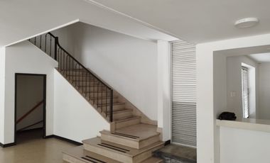 PR17087 Loca/Bodega en arriendo en el sector El Campestre, Medellin