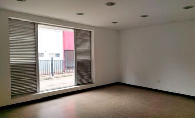 PR17087 Loca/Bodega en arriendo en el sector El Campestre, Medellin