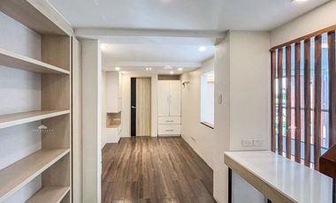 BRAND NEW Townhouse  in Quezon City QC Teacher's Village Semi-Furnished 3 BR 3 Bedroom