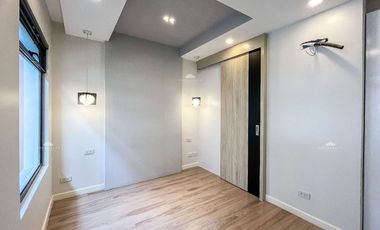 BRAND NEW Townhouse  in Quezon City QC Teacher's Village Semi-Furnished 3 BR 3 Bedroom