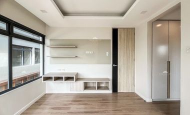 BRAND NEW Townhouse  in Quezon City QC Teacher's Village Semi-Furnished 3 BR 3 Bedroom