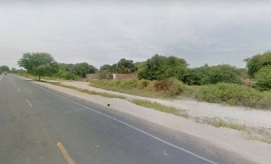 OPORTUNIDAD Vendo Terreno Plena carretera a Catacaos