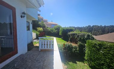 BROKER  ESPECTACULAR CASA LOS ALEMENDROS- SOLIDA 4D+3B+SE+PATIO+2ESTAC