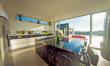 VENTA DE FINCA UBICADA EN SAN VICENTE FERER