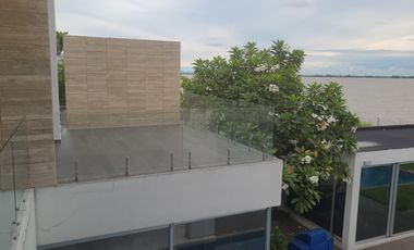 Casa de Venta en Samborondón