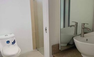 FOR SALE/ FOR LEASE: EIGHT MODERN TOWNHOUSE IN PARANAQUE CITY