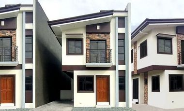 4 Bedroom House and Lot, Villa Dulalia Marilao